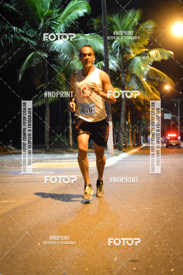 Buy your photos of the eventNight Run 5K 10K Praia Grande on Fotop
