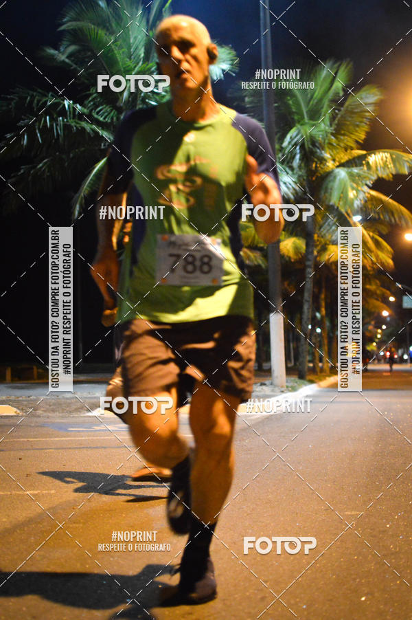 Buy your photos of the eventNight Run 5K 10K Praia Grande on Fotop