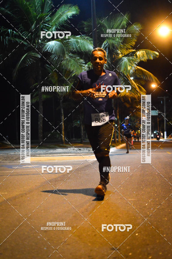 Buy your photos of the eventNight Run 5K 10K Praia Grande on Fotop