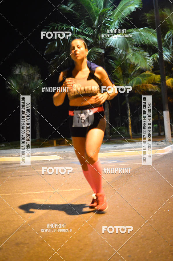 Buy your photos of the eventNight Run 5K 10K Praia Grande on Fotop