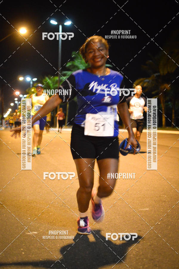 Buy your photos of the eventNight Run 5K 10K Praia Grande on Fotop