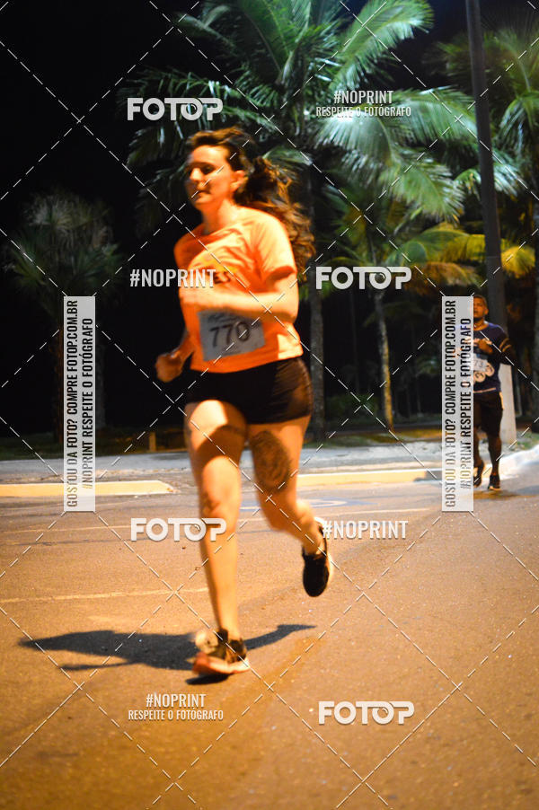Buy your photos of the eventNight Run 5K 10K Praia Grande on Fotop
