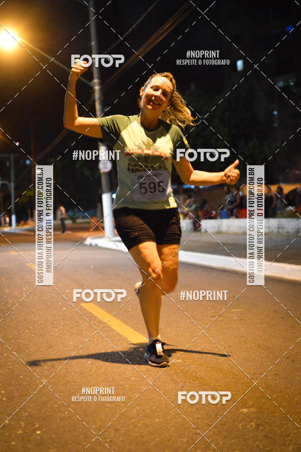 Buy your photos of the eventNight Run 5K 10K Praia Grande on Fotop
