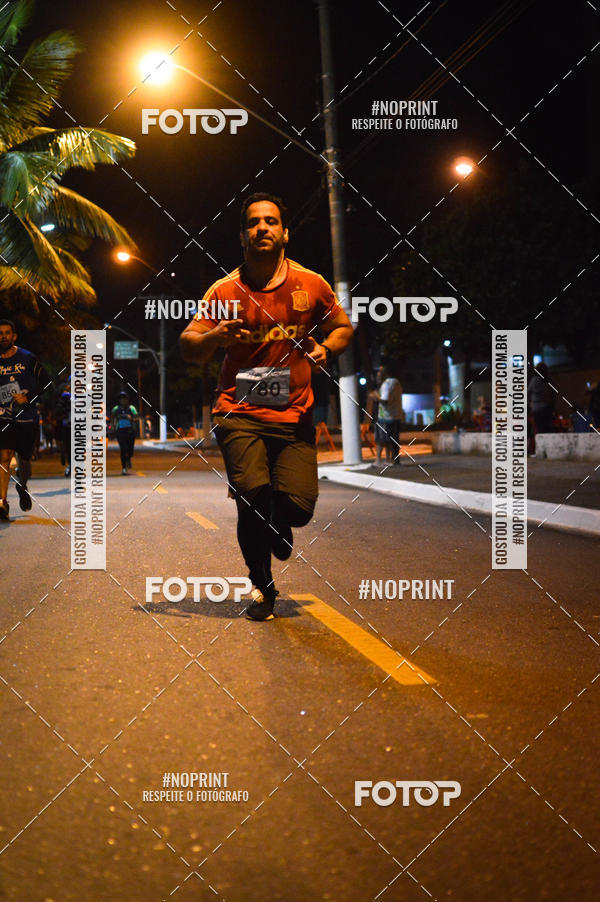 Buy your photos of the eventNight Run 5K 10K Praia Grande on Fotop