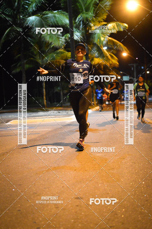 Buy your photos of the eventNight Run 5K 10K Praia Grande on Fotop