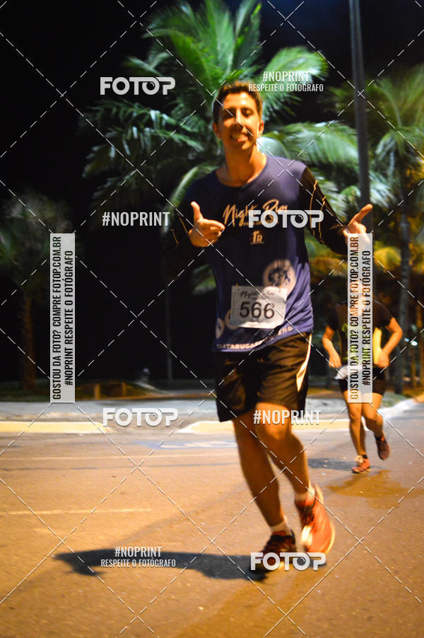 Buy your photos of the eventNight Run 5K 10K Praia Grande on Fotop