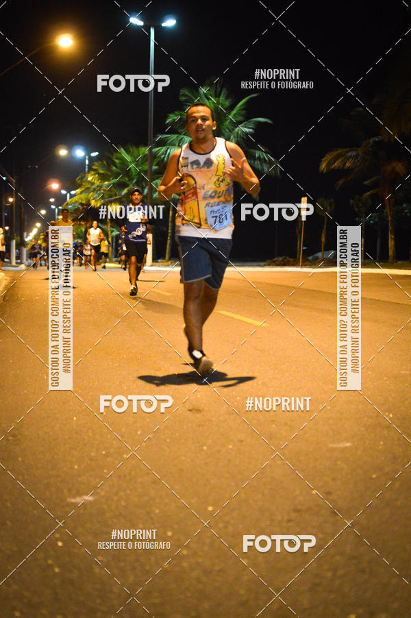 Buy your photos of the eventNight Run 5K 10K Praia Grande on Fotop