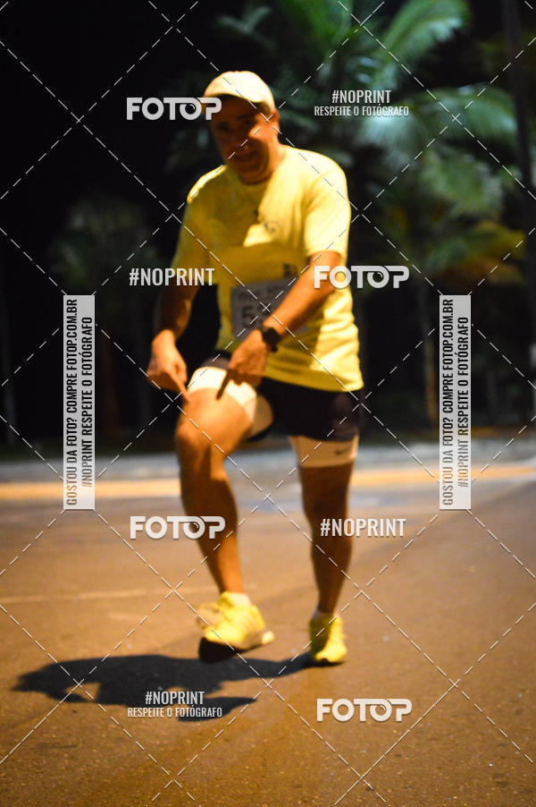 Buy your photos of the eventNight Run 5K 10K Praia Grande on Fotop