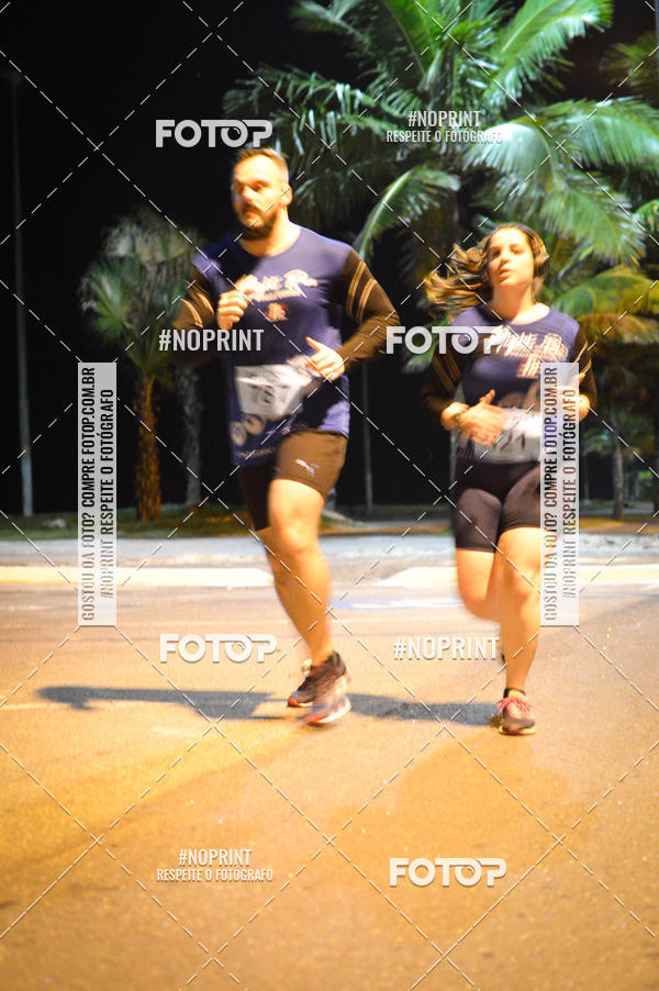 Buy your photos of the eventNight Run 5K 10K Praia Grande on Fotop