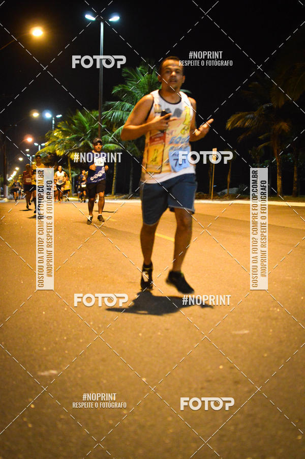 Buy your photos of the eventNight Run 5K 10K Praia Grande on Fotop