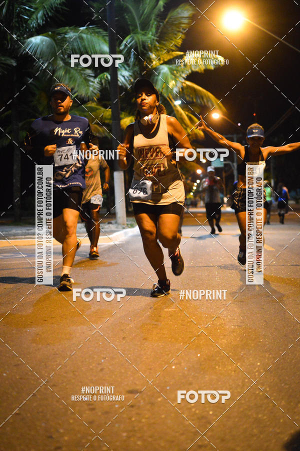 Buy your photos of the eventNight Run 5K 10K Praia Grande on Fotop