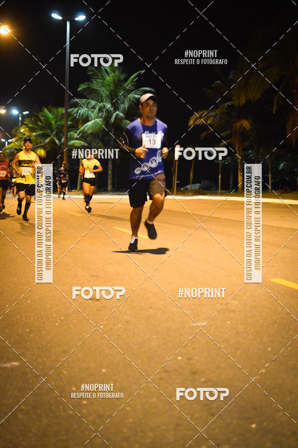 Buy your photos of the eventNight Run 5K 10K Praia Grande on Fotop