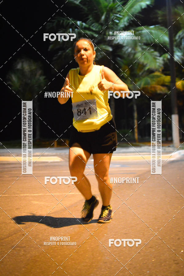 Buy your photos of the eventNight Run 5K 10K Praia Grande on Fotop