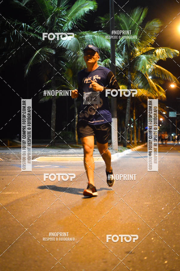 Buy your photos of the eventNight Run 5K 10K Praia Grande on Fotop