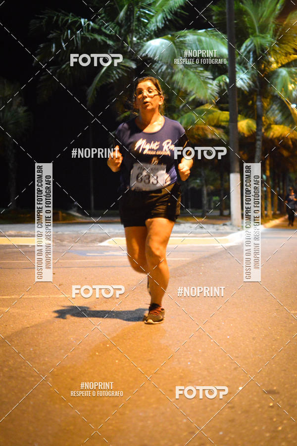 Buy your photos of the eventNight Run 5K 10K Praia Grande on Fotop