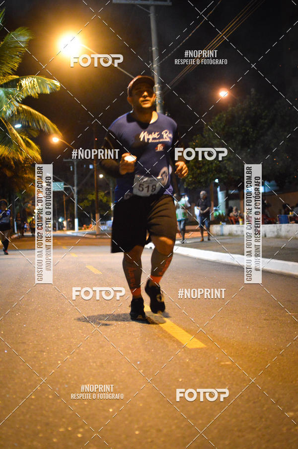 Buy your photos of the eventNight Run 5K 10K Praia Grande on Fotop