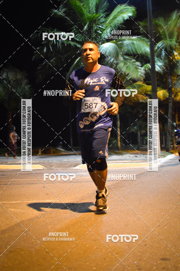 Buy your photos of the eventNight Run 5K 10K Praia Grande on Fotop