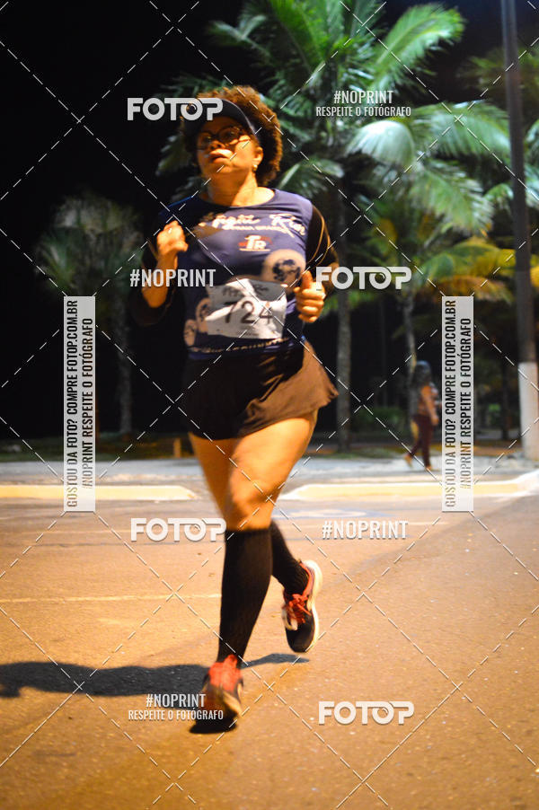 Buy your photos of the eventNight Run 5K 10K Praia Grande on Fotop