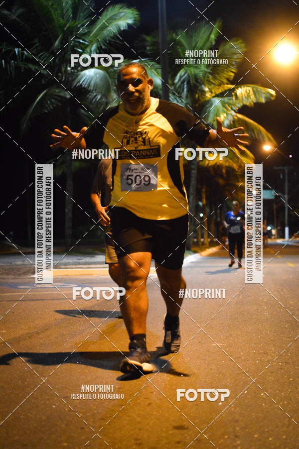 Buy your photos of the eventNight Run 5K 10K Praia Grande on Fotop