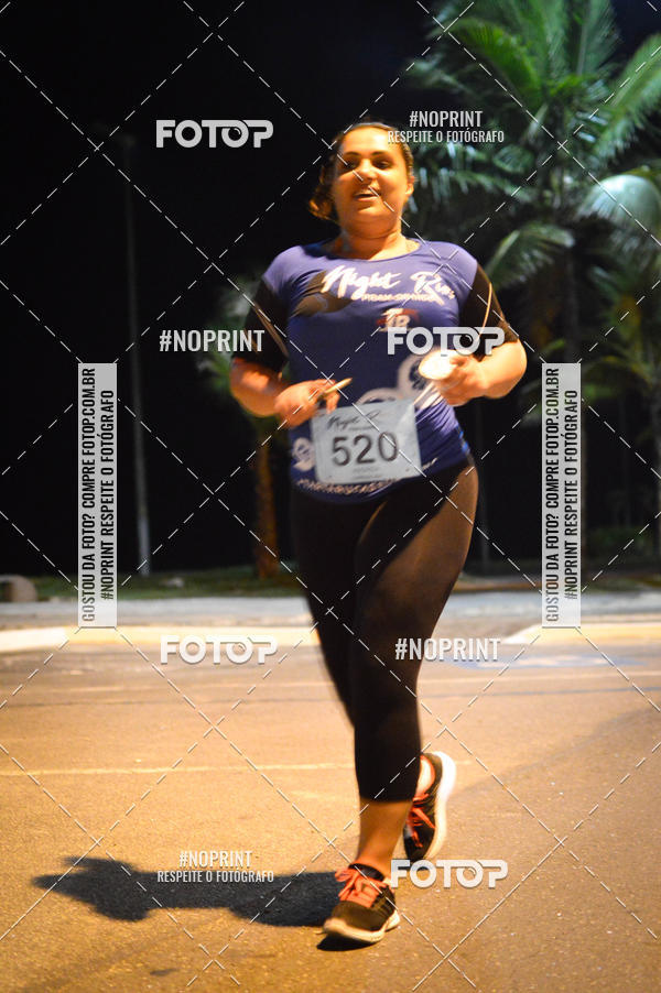 Buy your photos of the eventNight Run 5K 10K Praia Grande on Fotop