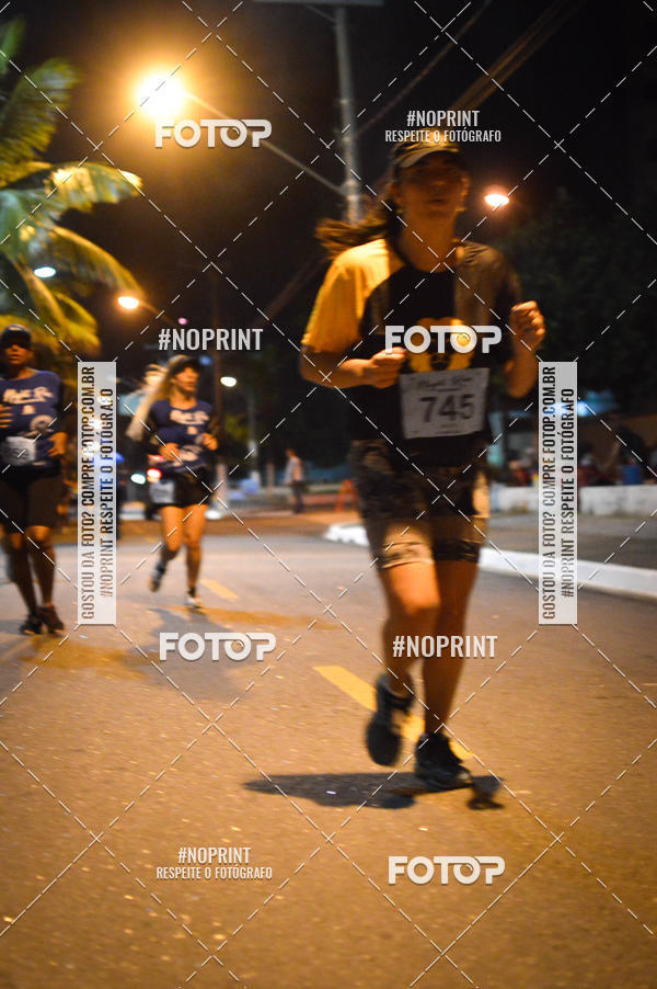 Buy your photos of the eventNight Run 5K 10K Praia Grande on Fotop
