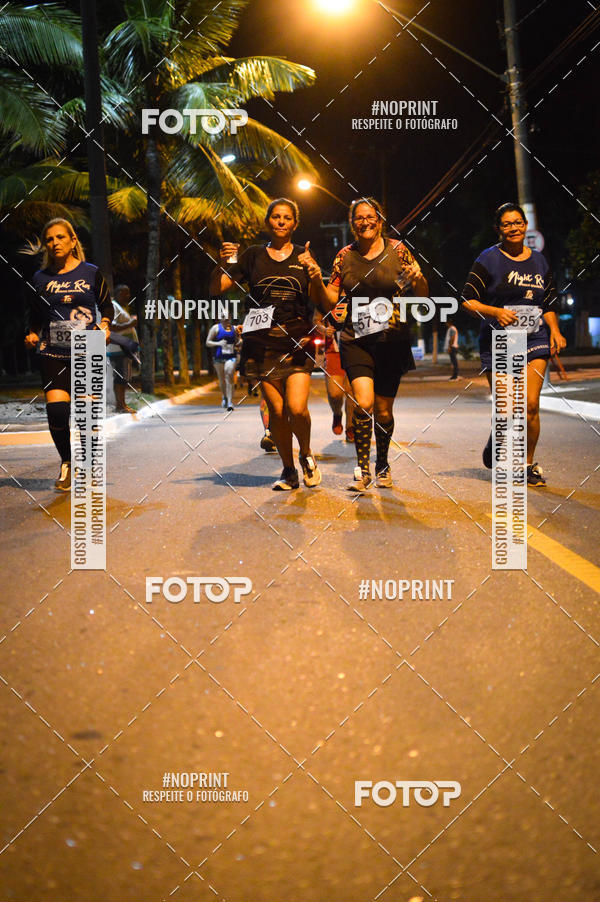 Buy your photos of the eventNight Run 5K 10K Praia Grande on Fotop