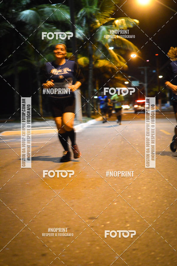 Buy your photos of the eventNight Run 5K 10K Praia Grande on Fotop