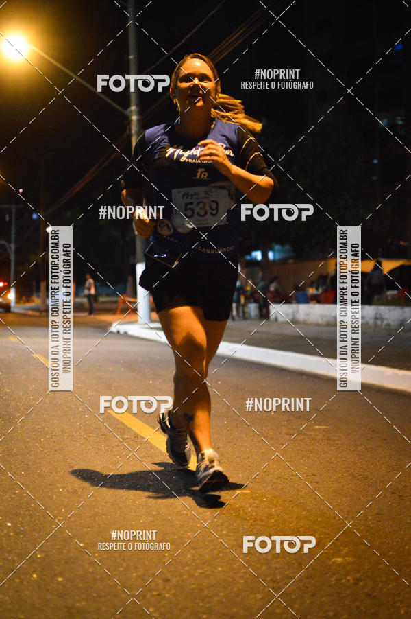Buy your photos of the eventNight Run 5K 10K Praia Grande on Fotop
