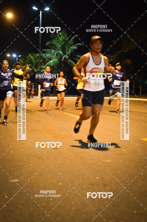 Buy your photos of the eventNight Run 5K 10K Praia Grande on Fotop
