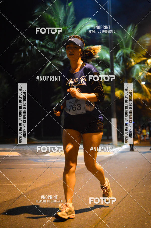 Buy your photos of the eventNight Run 5K 10K Praia Grande on Fotop