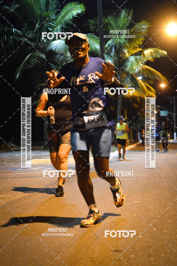 Buy your photos of the eventNight Run 5K 10K Praia Grande on Fotop