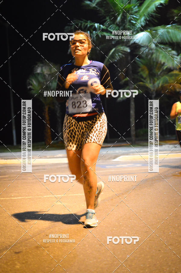 Buy your photos of the eventNight Run 5K 10K Praia Grande on Fotop