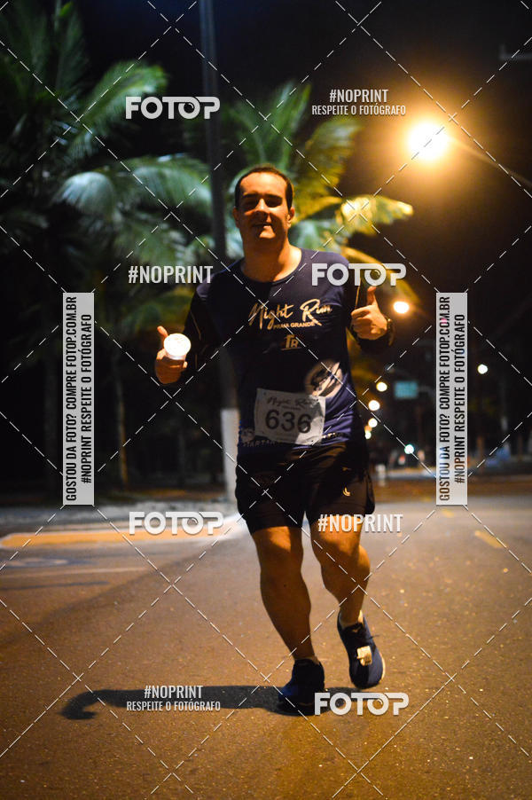 Buy your photos of the eventNight Run 5K 10K Praia Grande on Fotop