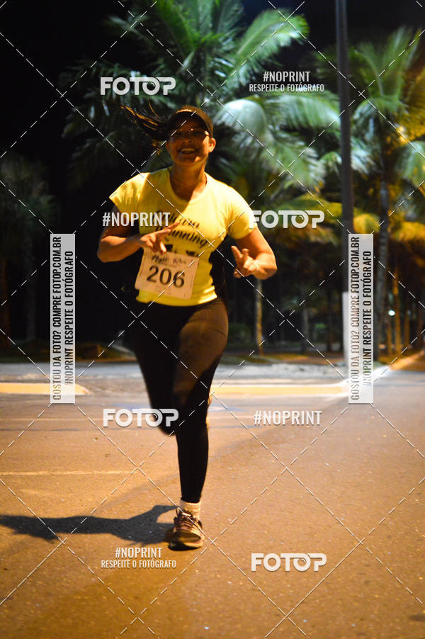 Buy your photos of the eventNight Run 5K 10K Praia Grande on Fotop
