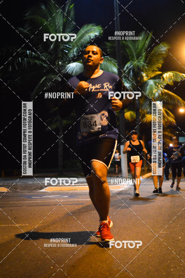 Buy your photos of the eventNight Run 5K 10K Praia Grande on Fotop