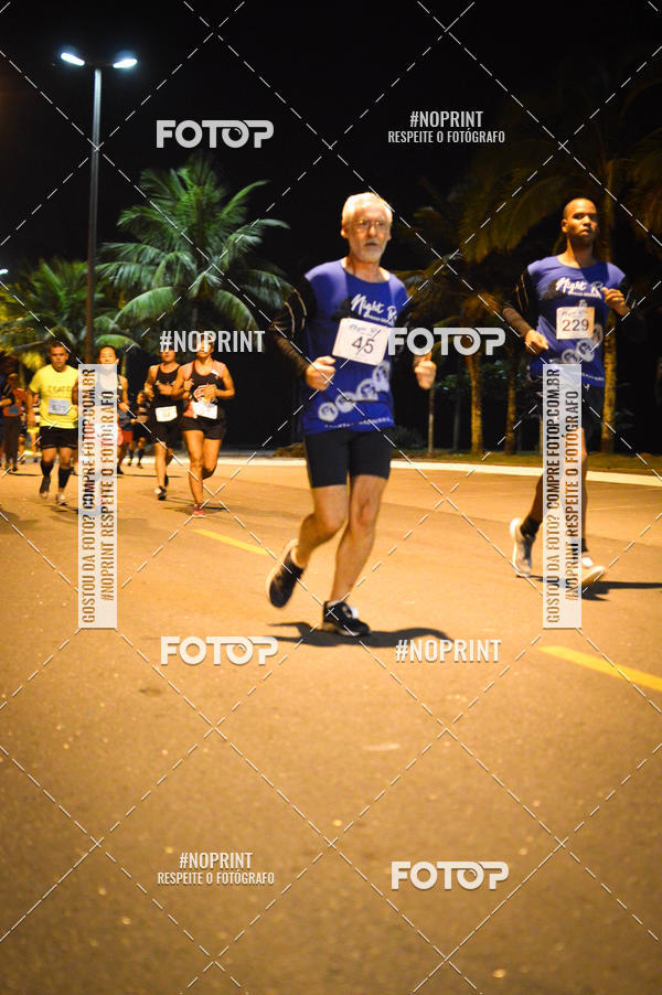 Buy your photos of the eventNight Run 5K 10K Praia Grande on Fotop