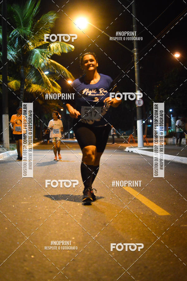 Buy your photos of the eventNight Run 5K 10K Praia Grande on Fotop