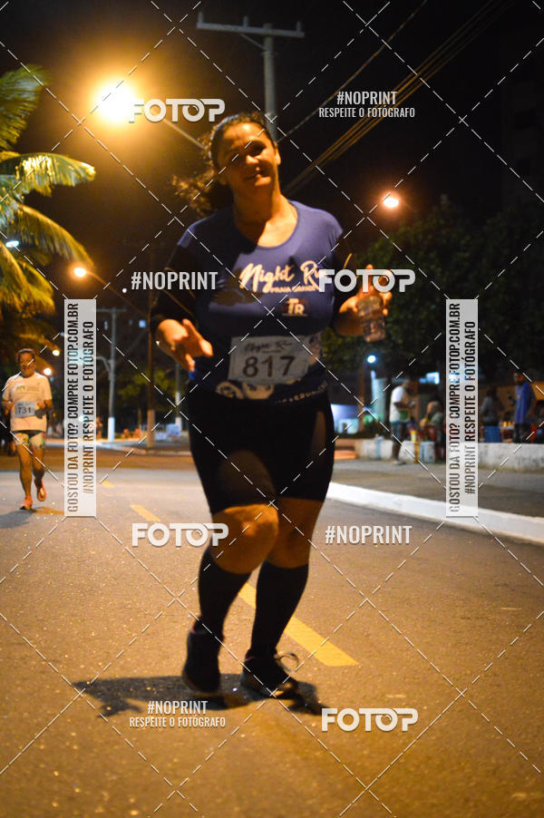Buy your photos of the eventNight Run 5K 10K Praia Grande on Fotop