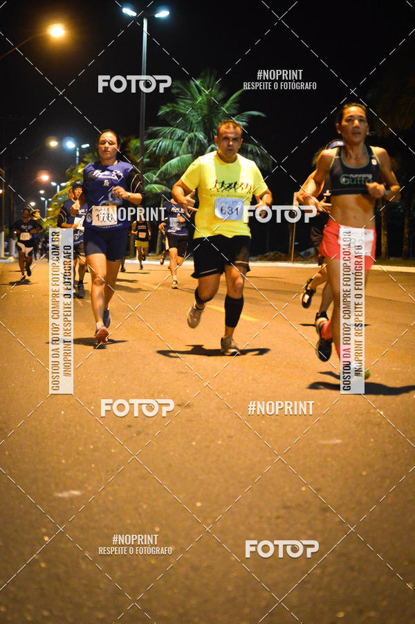 Buy your photos of the eventNight Run 5K 10K Praia Grande on Fotop