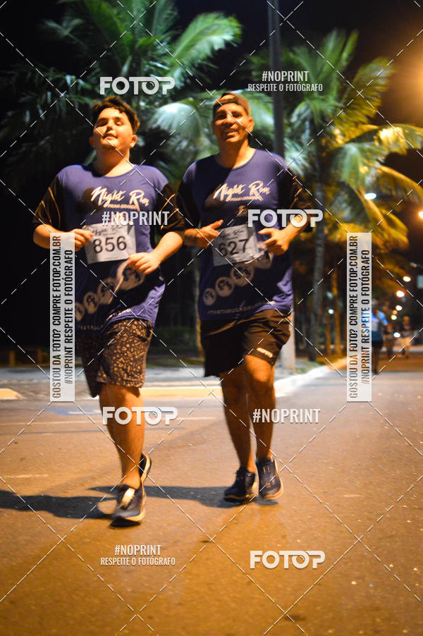 Buy your photos of the eventNight Run 5K 10K Praia Grande on Fotop
