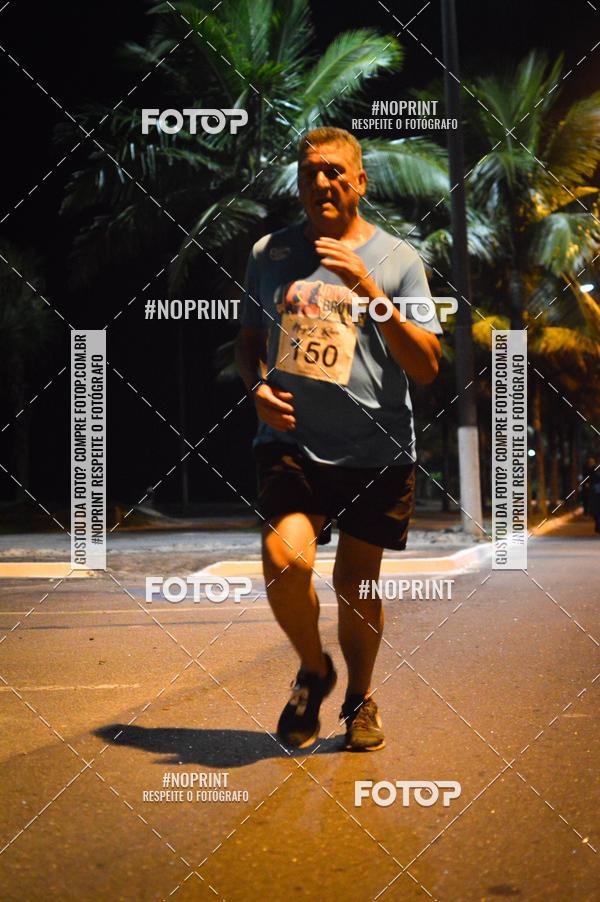 Buy your photos of the eventNight Run 5K 10K Praia Grande on Fotop