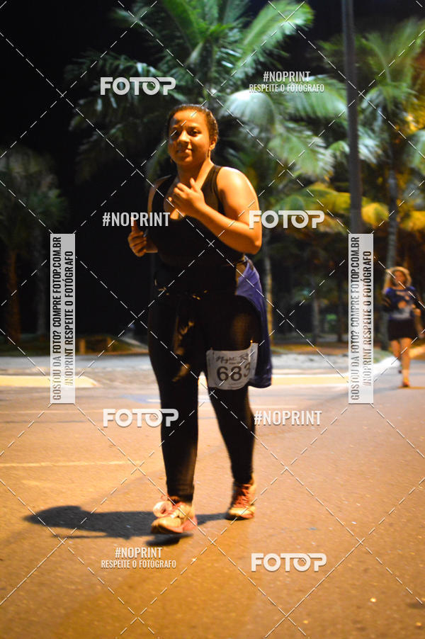 Buy your photos of the eventNight Run 5K 10K Praia Grande on Fotop