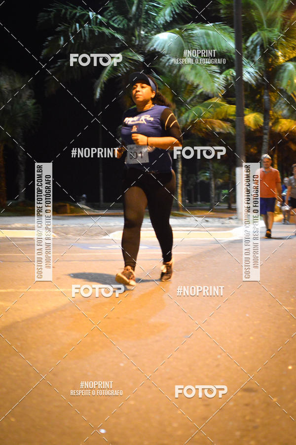 Buy your photos of the eventNight Run 5K 10K Praia Grande on Fotop