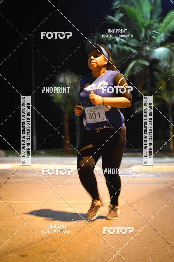 Buy your photos of the eventNight Run 5K 10K Praia Grande on Fotop