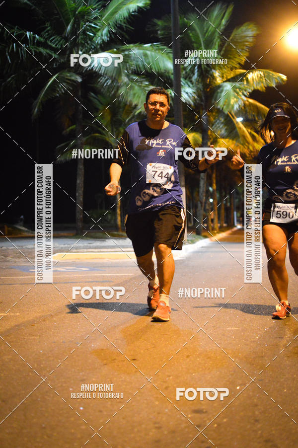 Buy your photos of the eventNight Run 5K 10K Praia Grande on Fotop