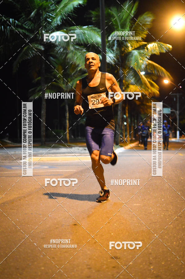 Buy your photos of the eventNight Run 5K 10K Praia Grande on Fotop