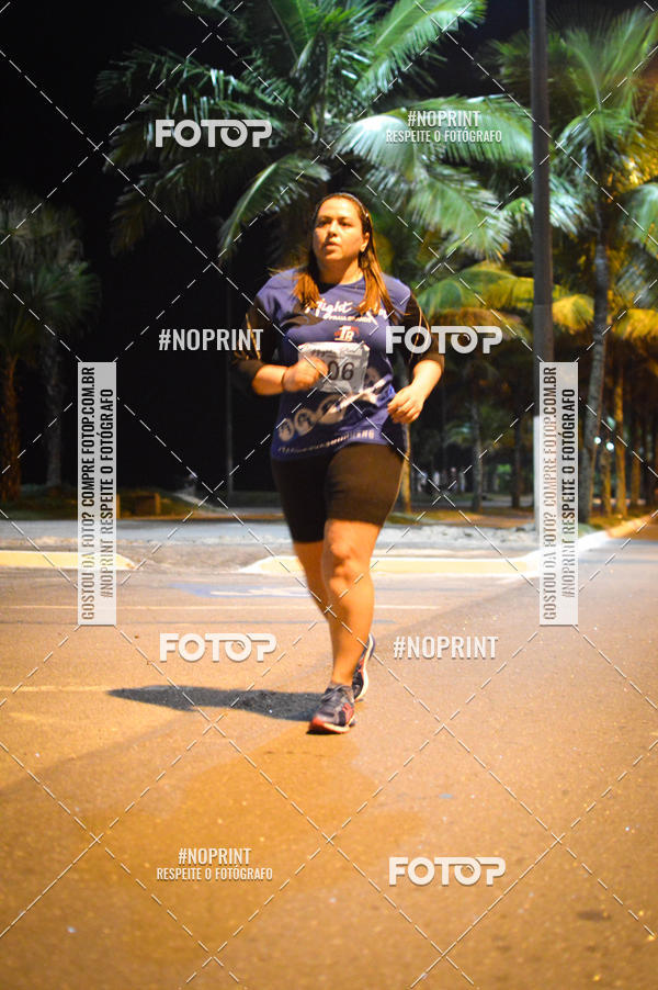 Buy your photos of the eventNight Run 5K 10K Praia Grande on Fotop