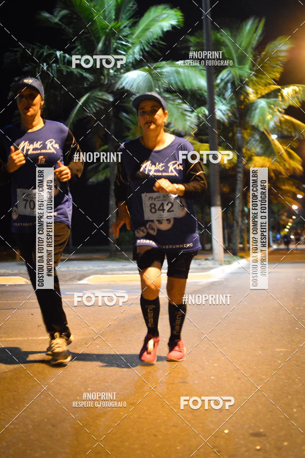Buy your photos of the eventNight Run 5K 10K Praia Grande on Fotop