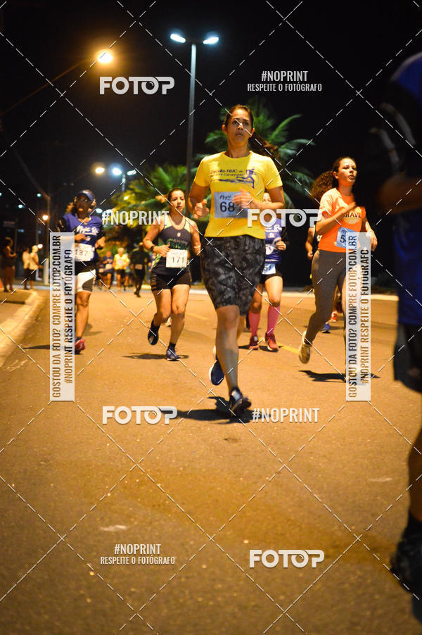 Buy your photos of the eventNight Run 5K 10K Praia Grande on Fotop