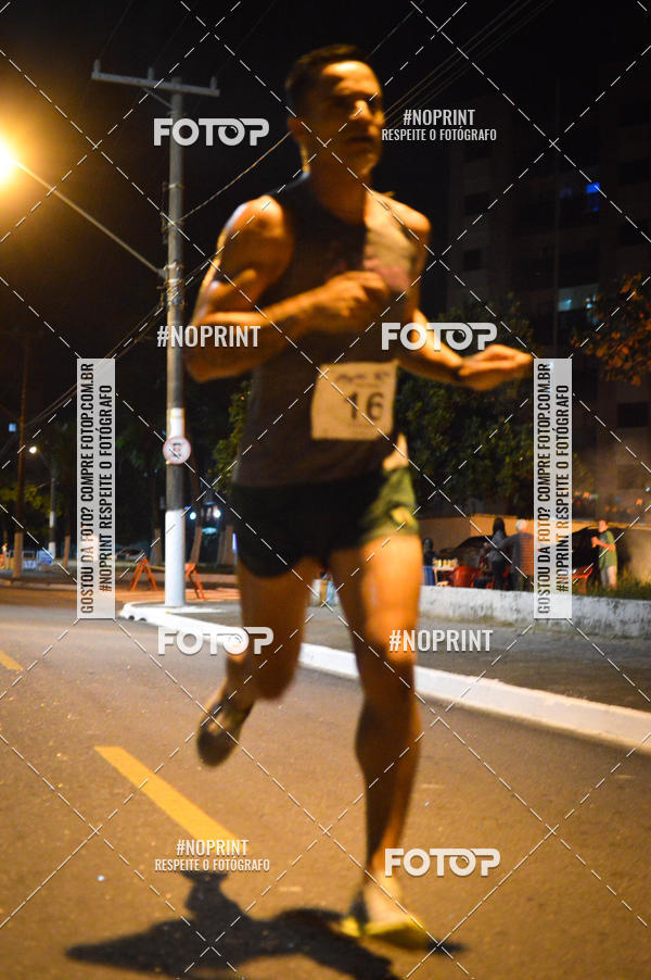 Buy your photos of the eventNight Run 5K 10K Praia Grande on Fotop
